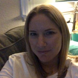 Meet your Posher, Marisa